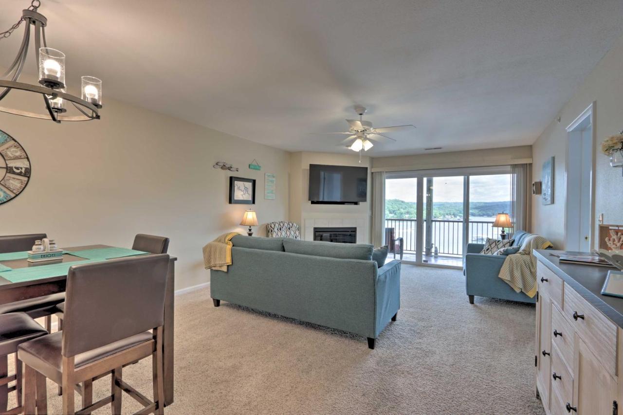 The Lake Escape With Balcony And Pool Access! Camdenton Luaran gambar