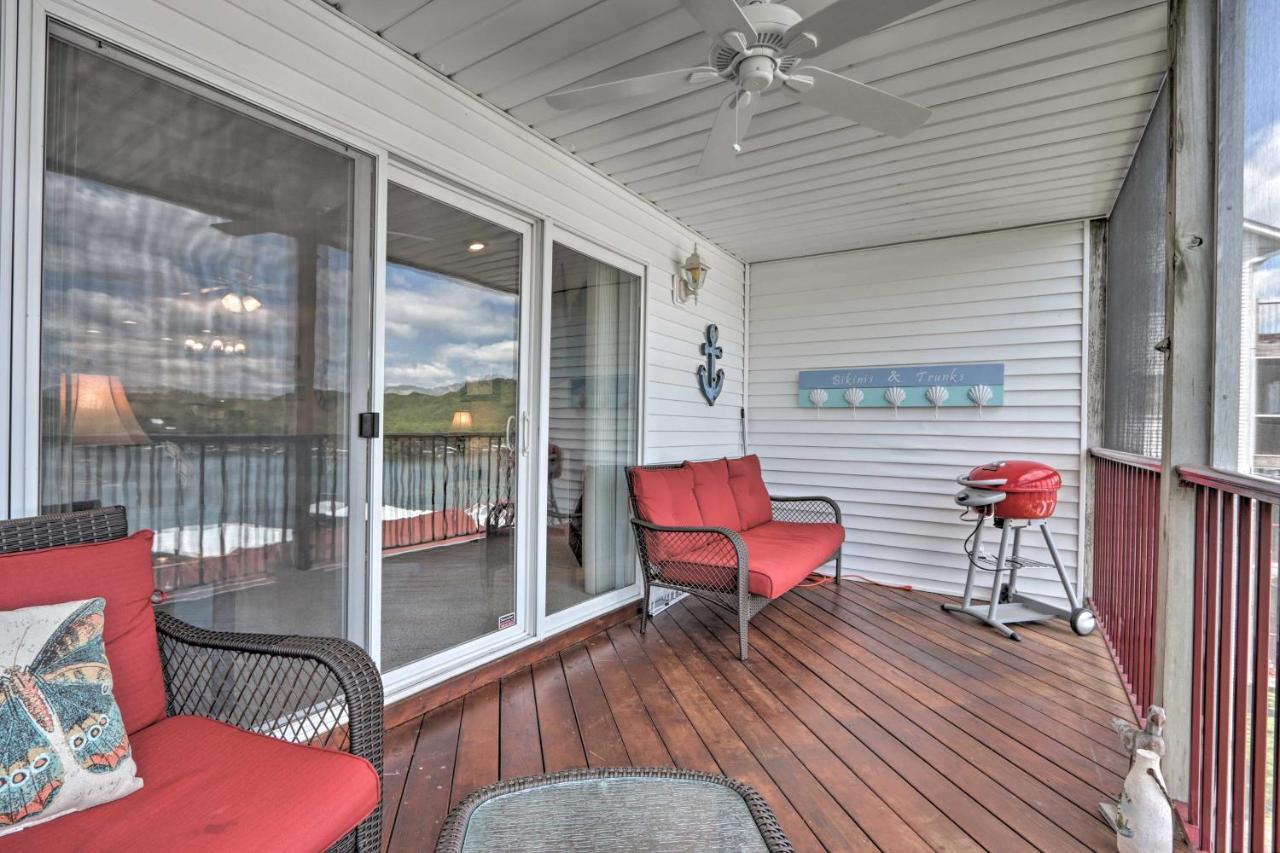 The Lake Escape With Balcony And Pool Access! Camdenton Luaran gambar